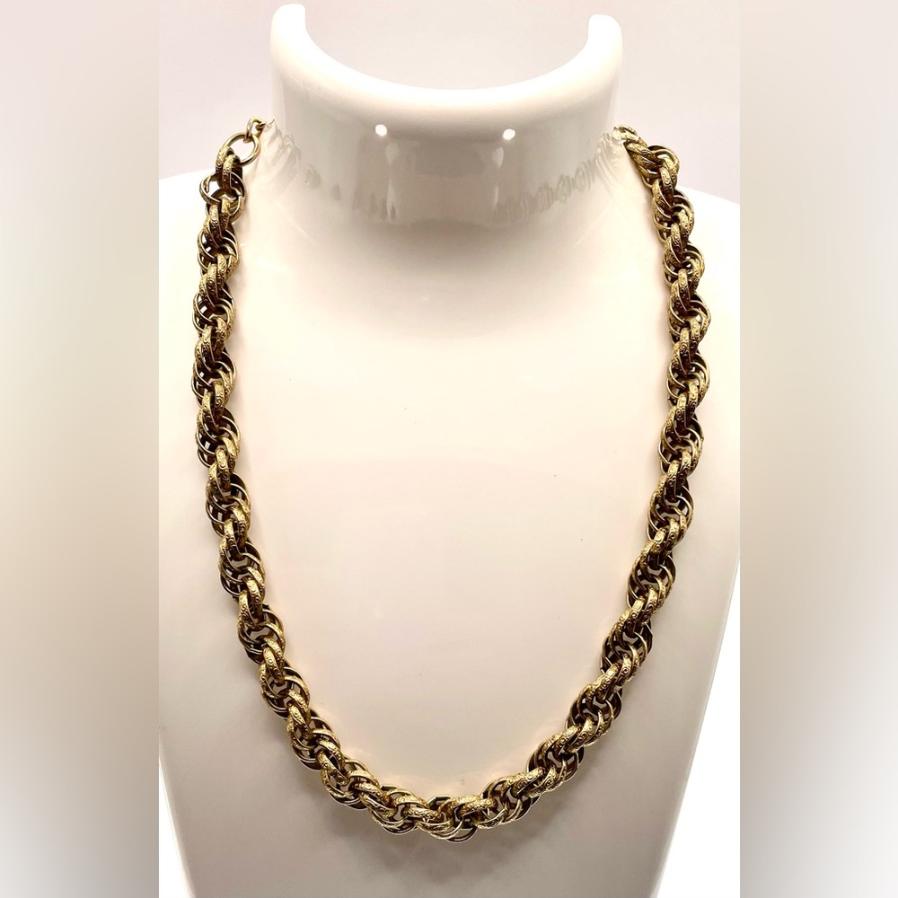 Vintage Matte Gold Tone Textured Chain Linked Necklace Choker Scrolling Design